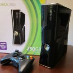 Xbox 360 Slim с коробкой и джойстиком