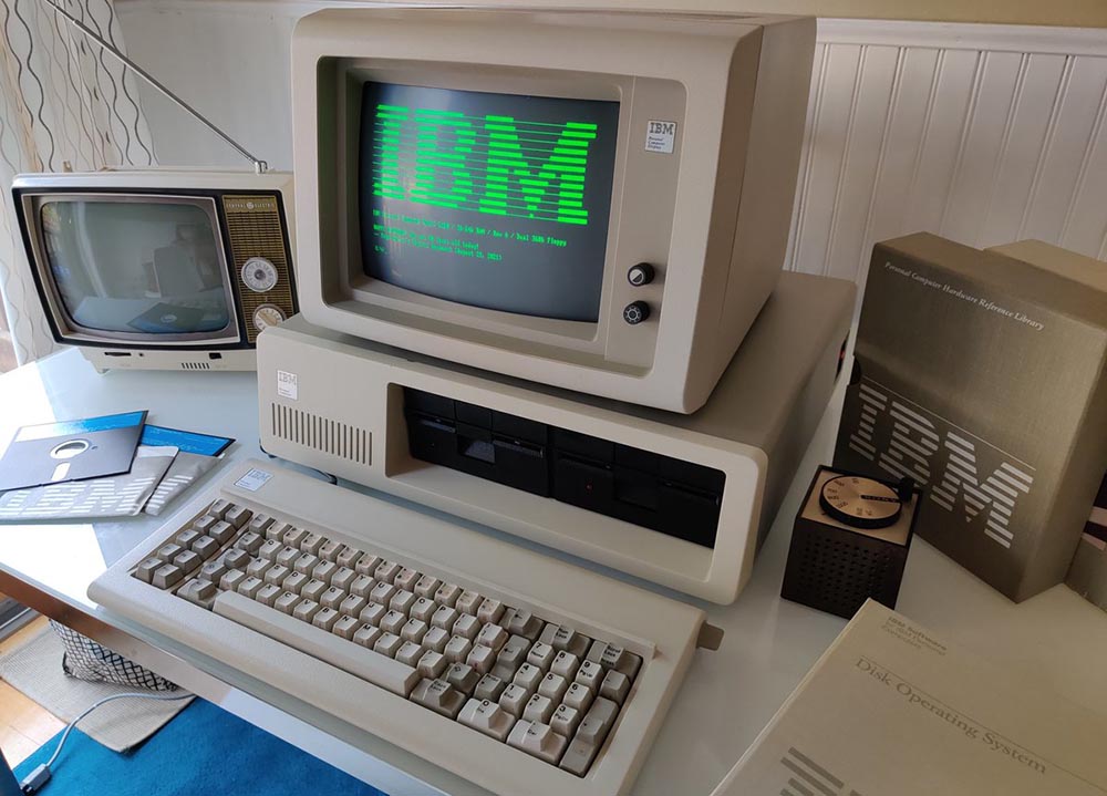 Компьютер IBM PC
