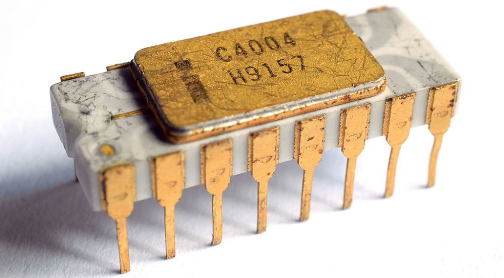 Микропроцессор I4004