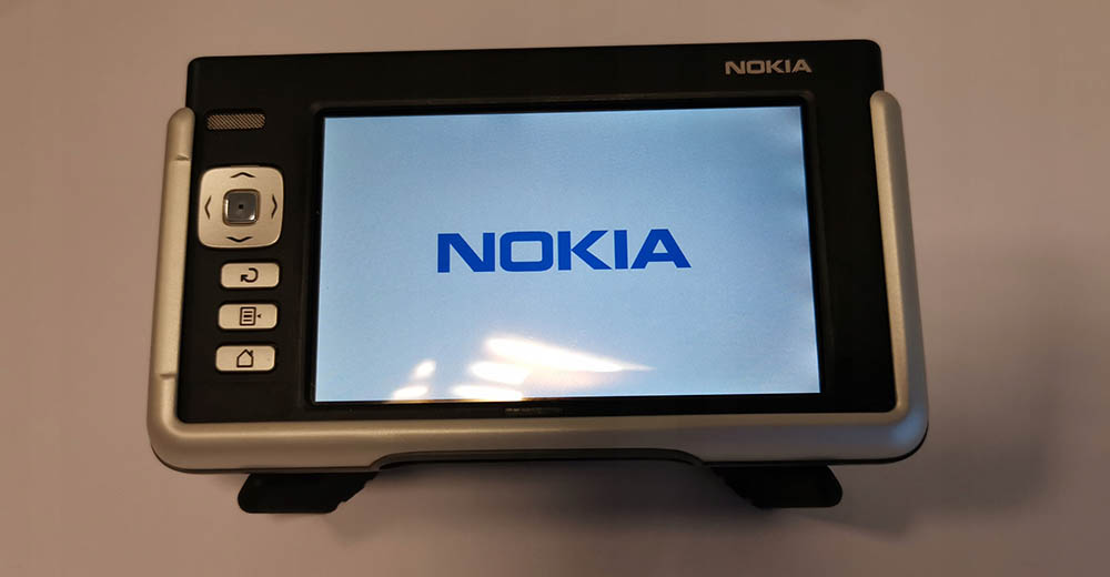 Nokia 770 IT (Internet Tablet)